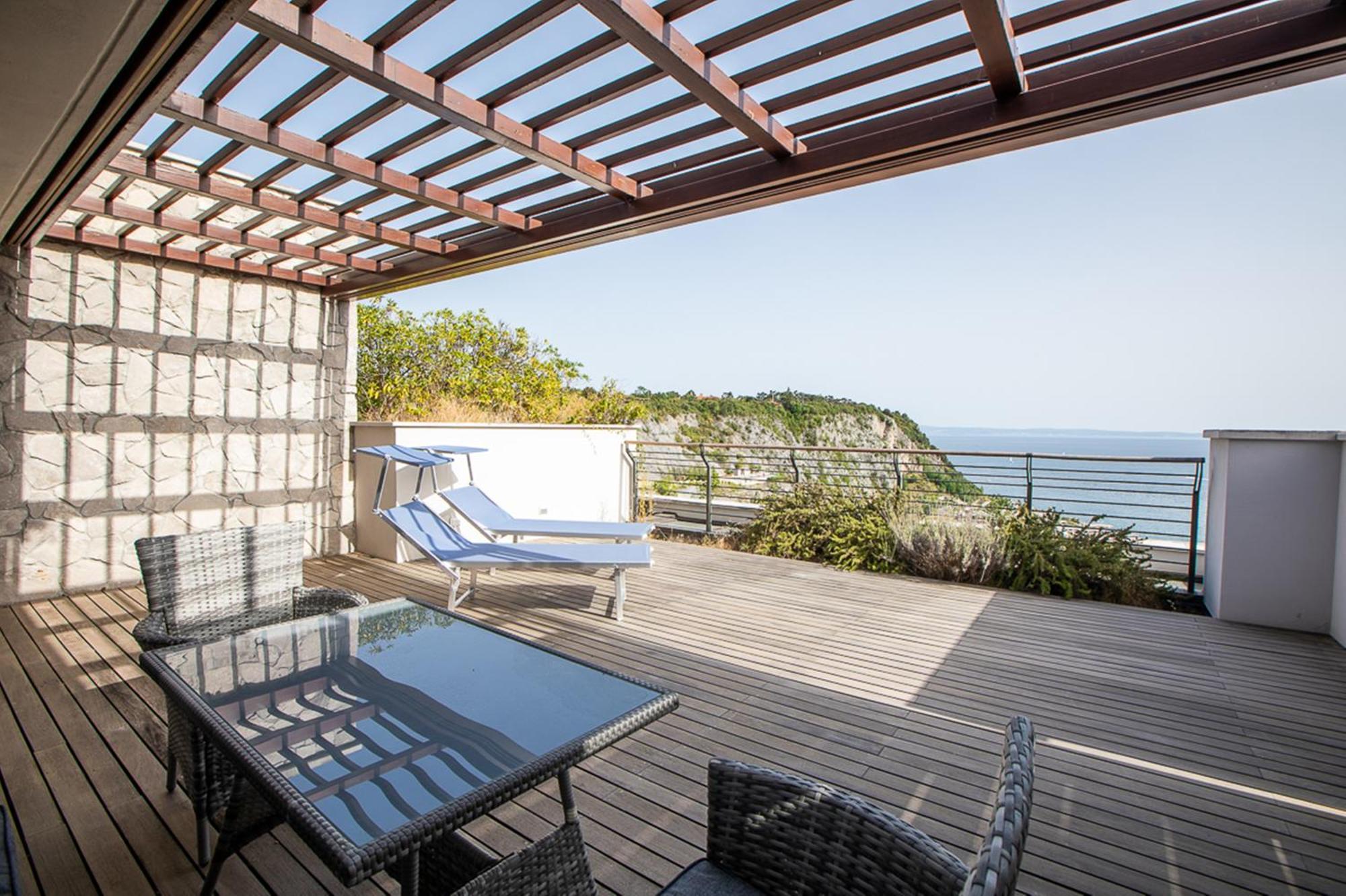Portopiccolo Avolare Apartments In Panoramic Terrasses - Beach Included Sistiana Exteriör bild